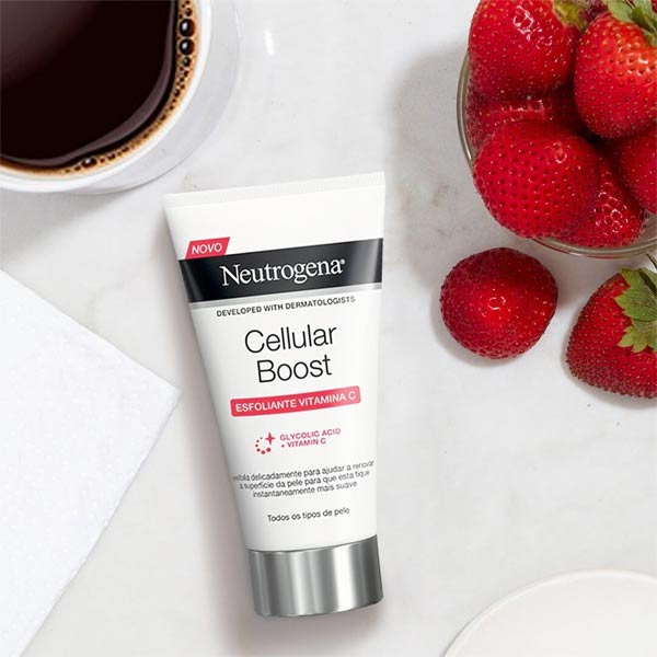 کرم لایه بردار نوتروژینا سری Cellular Boost مناسب انواع پوست 75 میل